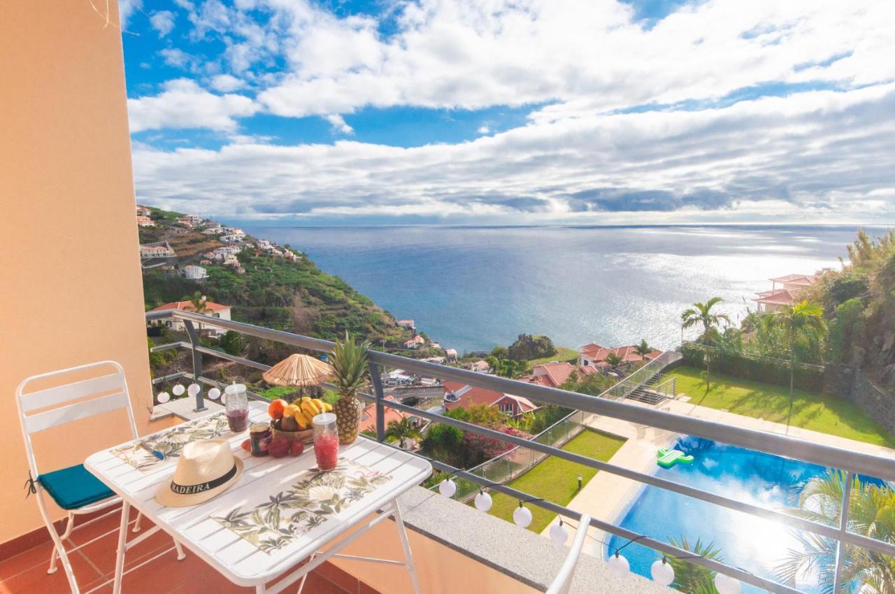 Unique Tropical Style Penthouse With A Dreamy View - By Portugal Collection Appartement